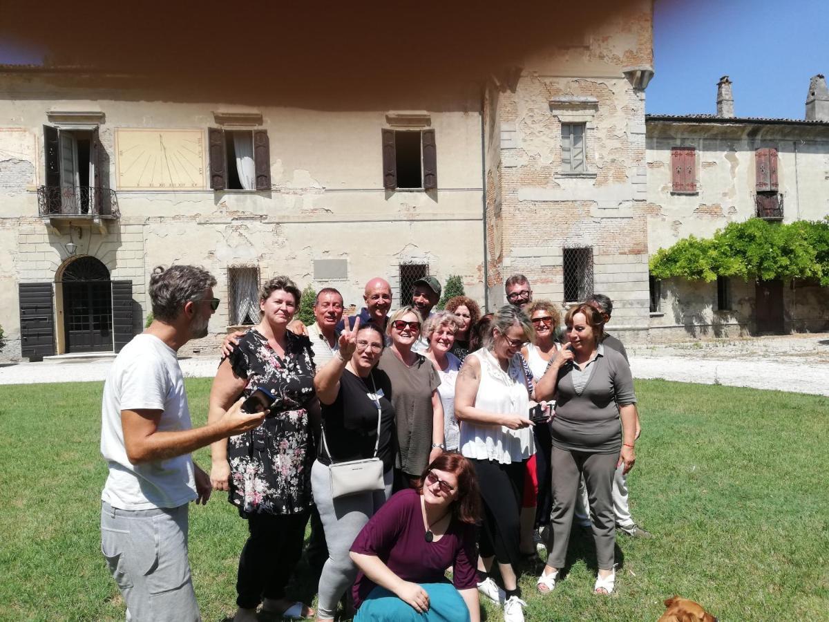 Ostello Castello Mina Della Scala Casteldidone エクステリア 写真