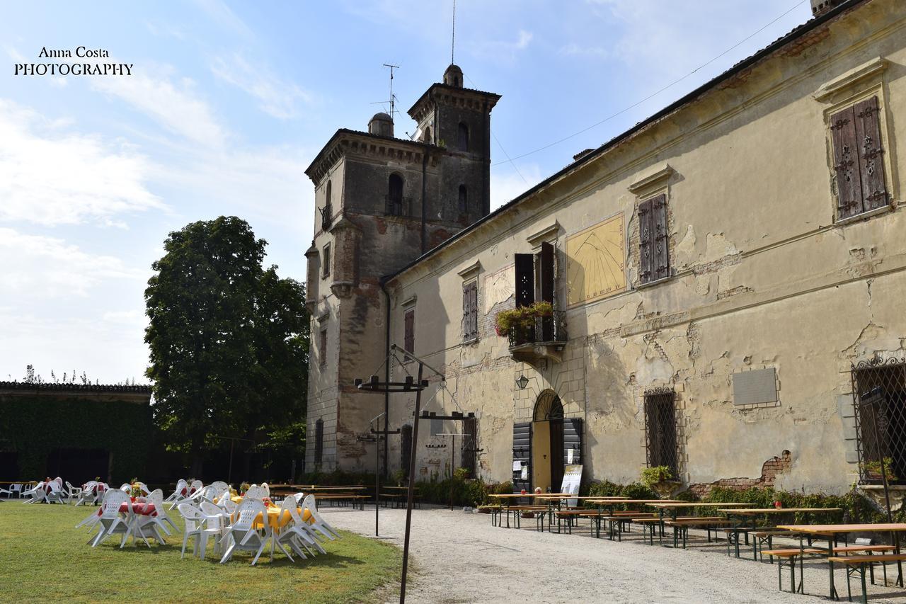 Ostello Castello Mina Della Scala Casteldidone エクステリア 写真