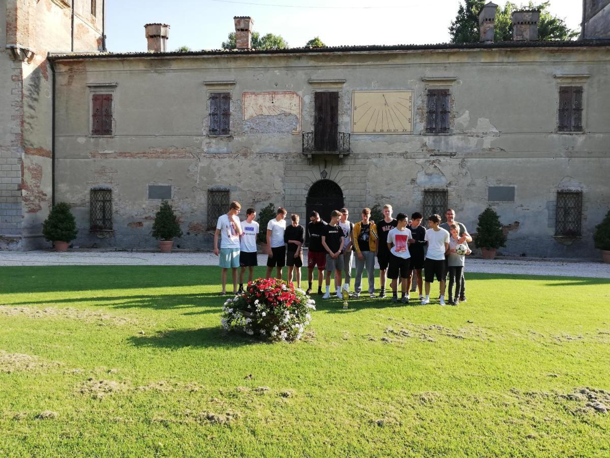 Ostello Castello Mina Della Scala Casteldidone エクステリア 写真