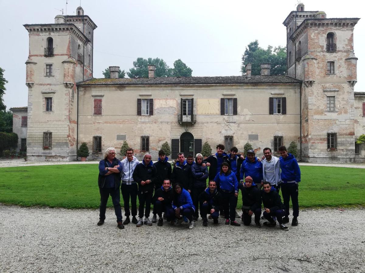 Ostello Castello Mina Della Scala Casteldidone エクステリア 写真